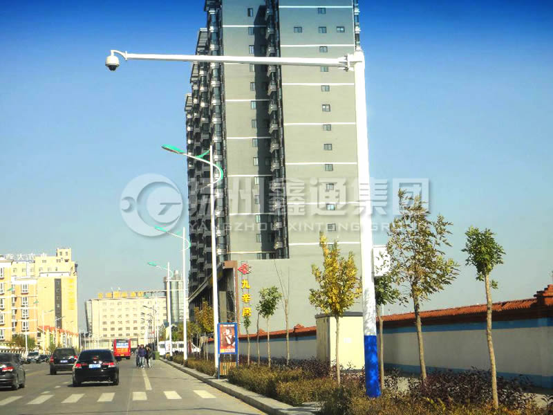 DJG-016,電子警察桿，八棱球機(jī)桿